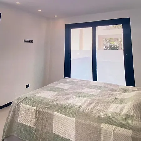 Esta Exclusiva Esta Situada En *